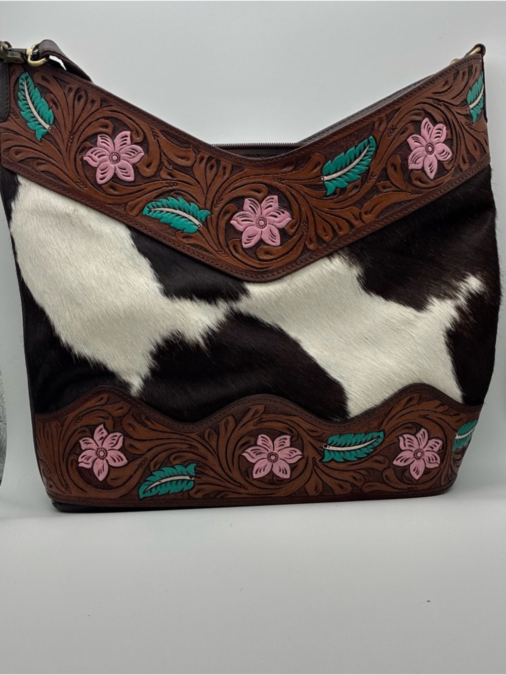 OHLAY Handcrafted Floral Tooled Cowhide Shoulder/crossbody Bag -‎ Brown & White